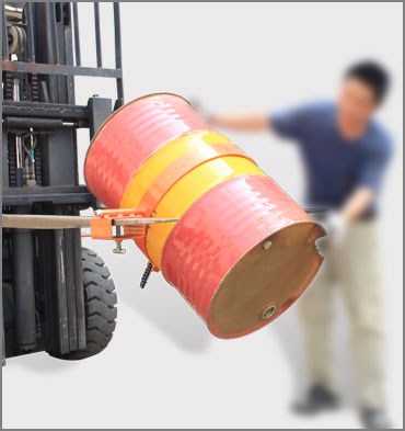 簡(jiǎn)易倒桶機(jī)具