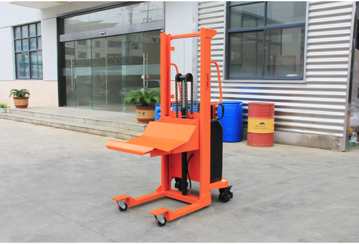 電動(dòng)卷膜搬運(yùn)車