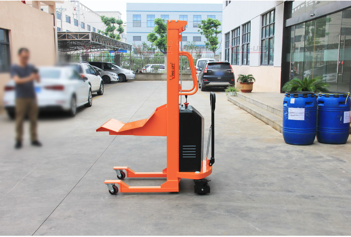 電動(dòng)卷膜搬運(yùn)車