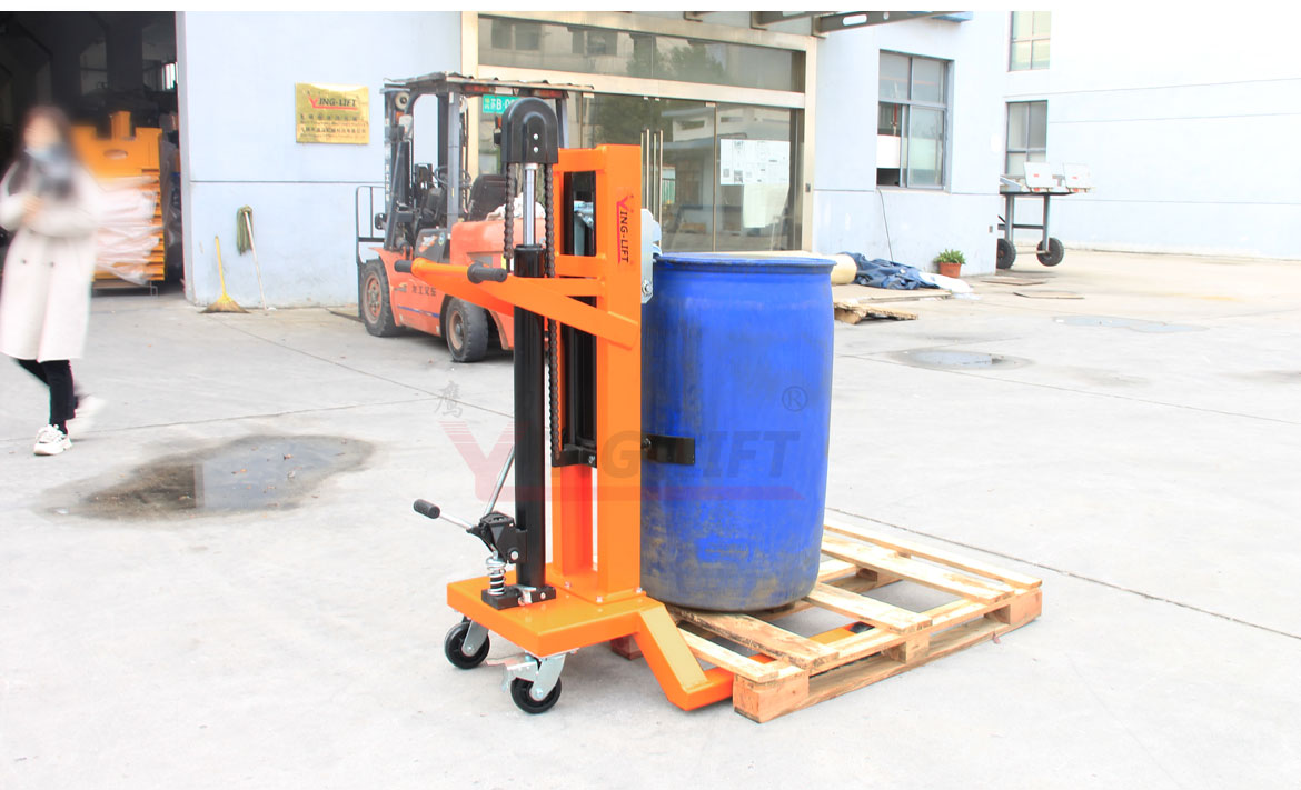 超低支腿液壓油桶搬運(yùn)車