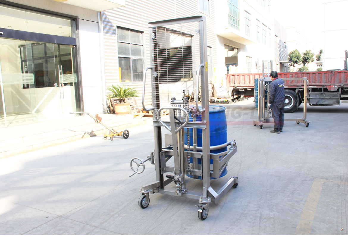 不銹鋼多功能油桶翻轉(zhuǎn)車