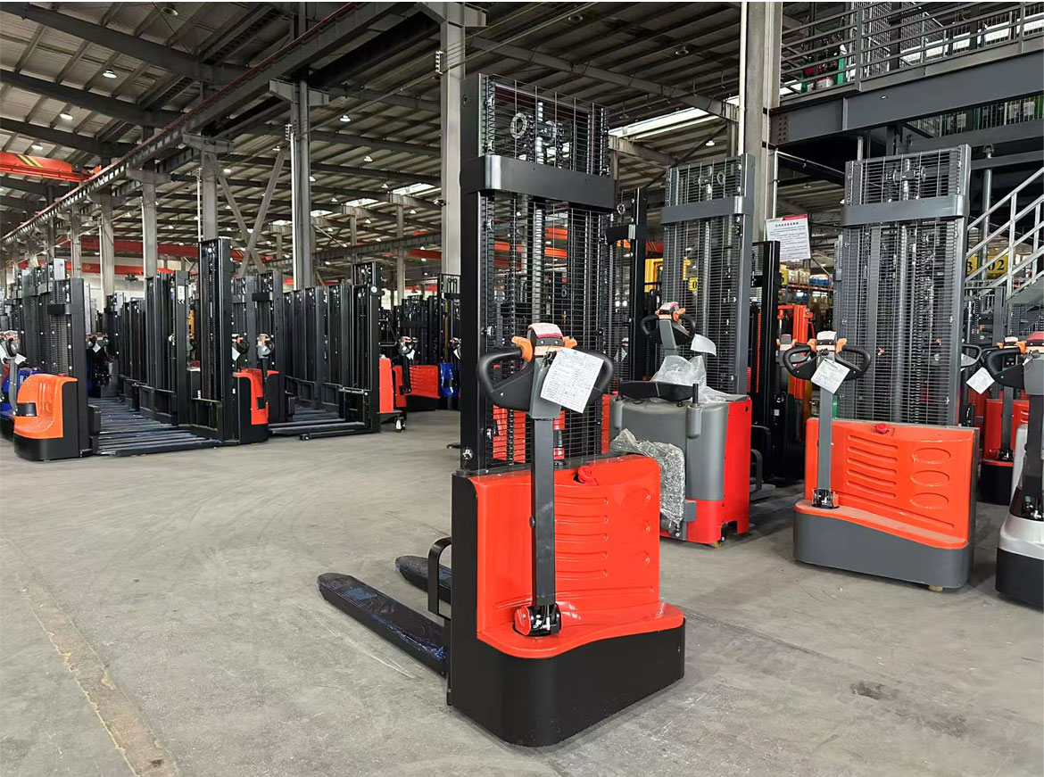 步行式全電動托盤堆垛車